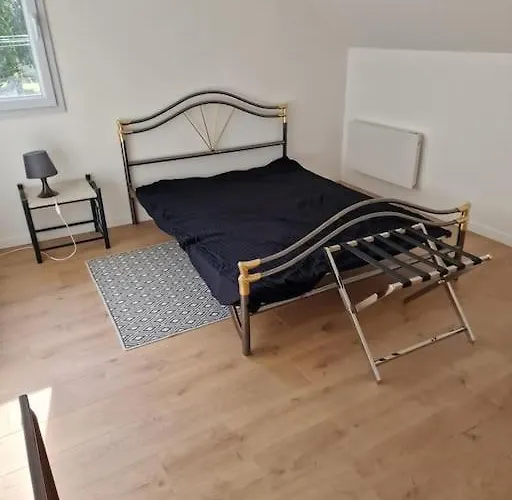 Сasa de vacaciones Pavillon En Pleine Nature Brains-sur-Gee