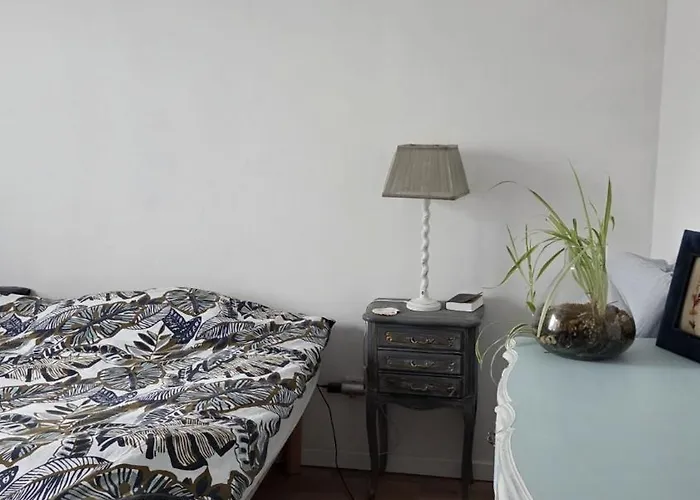 Pavillon En Pleine Nature Brains-sur-Gee